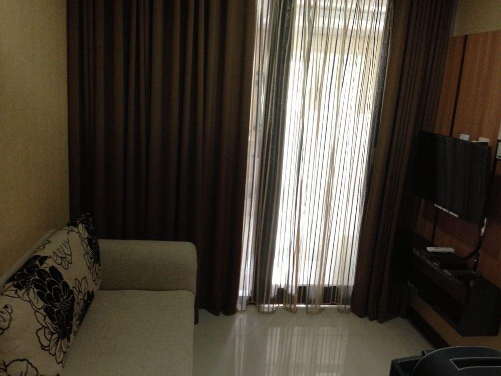 Safa Homestay Yogyakarta Buitenkant foto